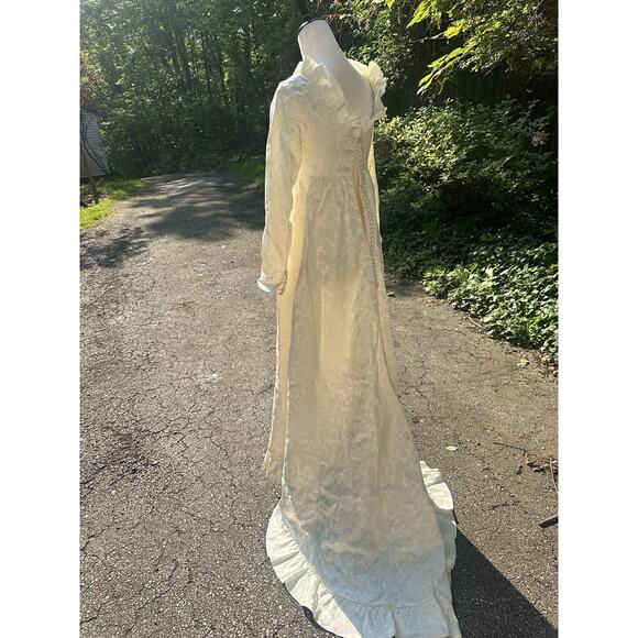 1960’s Wedding Dress Classy Flower Print Train Button Up Vintage Size Small - Picture 5 of 16